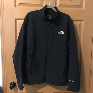 The North face Men Black Windbreaker Jacket Large